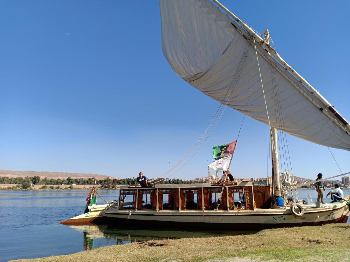 Jj Jamaica Felucca Hotel Асуан Екстериор снимка