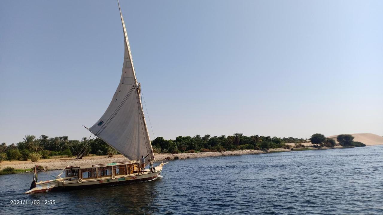 Jj Jamaica Felucca Hotel Асуан Екстериор снимка